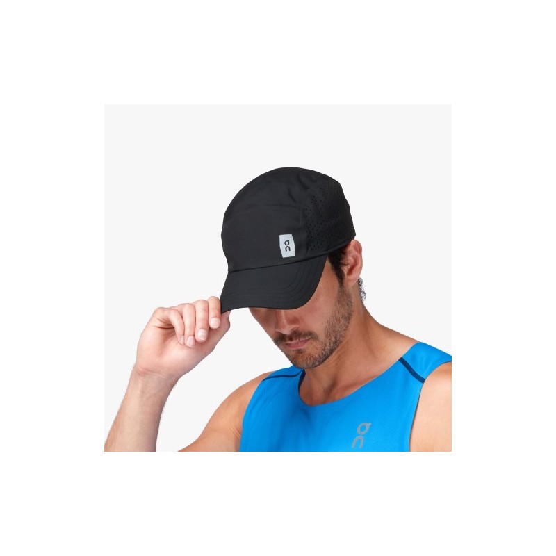 ON Lightweight Cap Black Passion Running